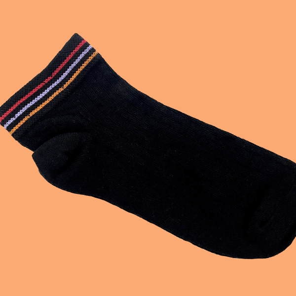 1 Pair Colorful Patterned Girls Booties Socks Asorty ( 31 - 33 ) Age: 6-8 Years - Black