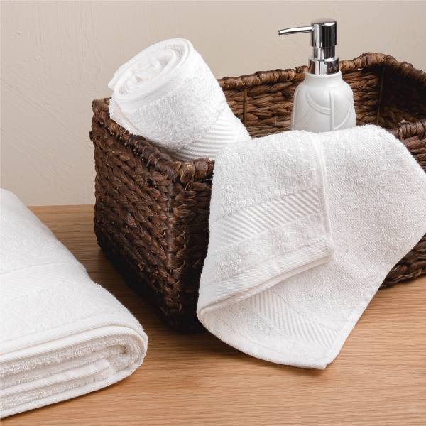 Simple Premium Cotton Face Towel 50 x 90 cm - White