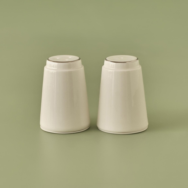 2 Pieces Clover Porcelain Salt and Pepper Shakers 7 x 5 cm - Silver