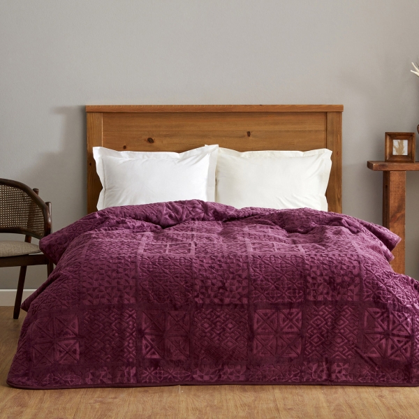 Blair Double Emboss Blanket 200 x 220 cm - Plum