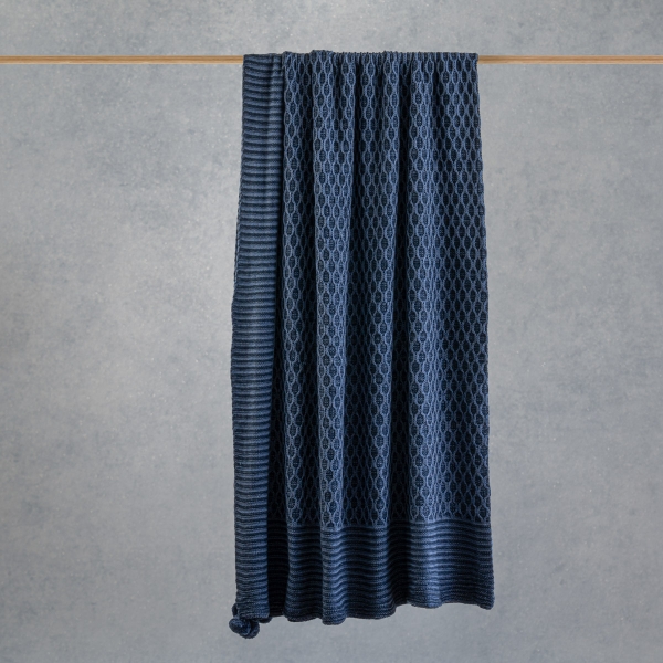 Polka Double Pompom Knitted Blanket 220 x 240 cm - Navy Blue / Indigo