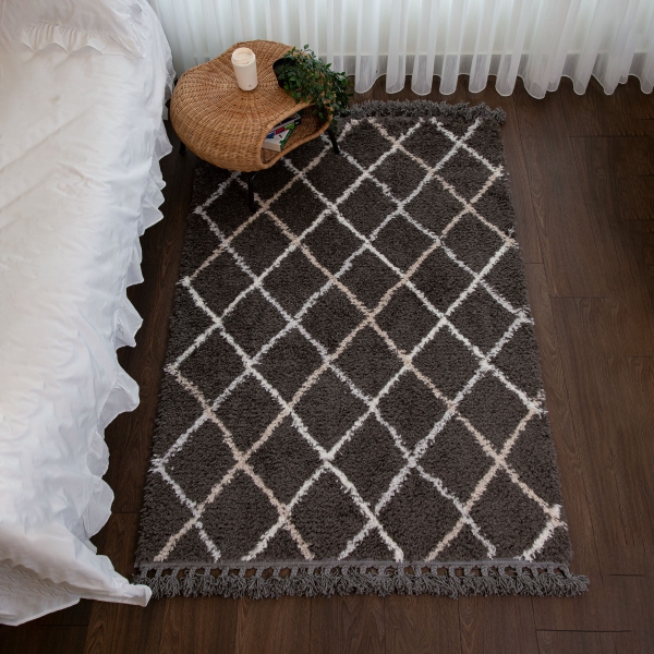 Bohemian Lozenges 200 x 300 Cm Zymta Winter Carpet - Dark Grey / Grey / Off White