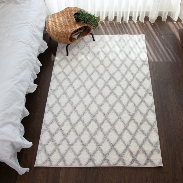 Bella Lozitta 200 x 300 cm Zymta Winter Carpet - Cream / Light Grey