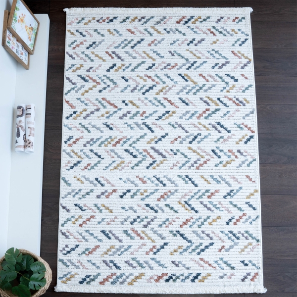 Comfy Lilo 120 x 180 cm Zymta Winter Carpet - Off White / Grey / Green / Yellow