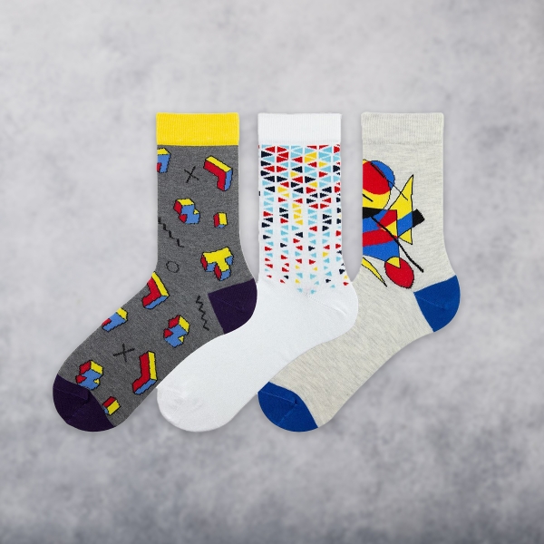 3 Pairs Patterned Mens Socks 4 Seasons Asorty Size: (39 - 42) - Multicolor