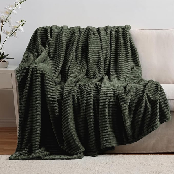 Soft Comfortable Double Throw Blanket 200 x 230 cm - Olive Green