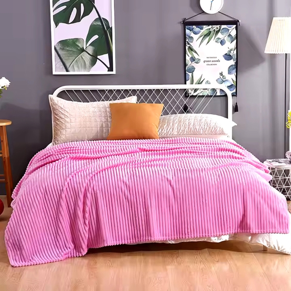 Soft Comfortable Single Throw Blanket 150 x 200 cm - Pink