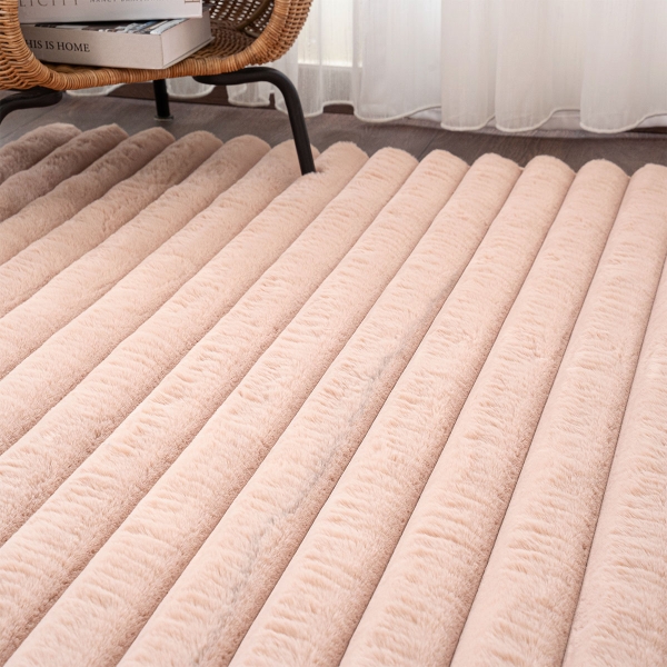 Para Sala Vertical Stripes Faux Rabbit Fur Carpet 160 x 230 cm Rectangular Zymta Winter Carpet - Pink