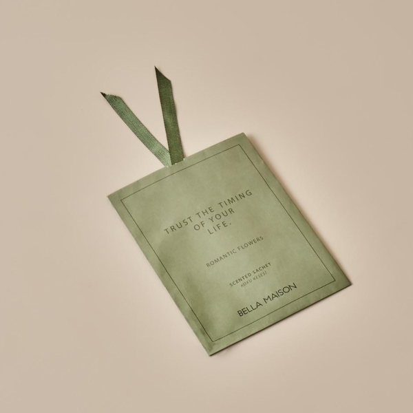 Romantic Flowers Fragrance Bag 25 gr - Green