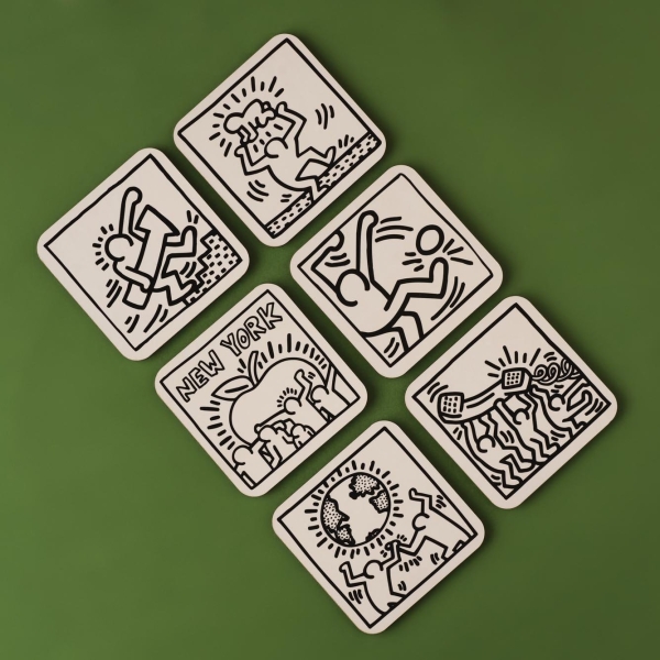 6 Pieces Keith Haring Coasters Set 10 x 10 cm - Black / White 