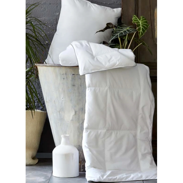 2 Pieces Single Nano Tech Quilt 155 x 215 cm With Pillow - White