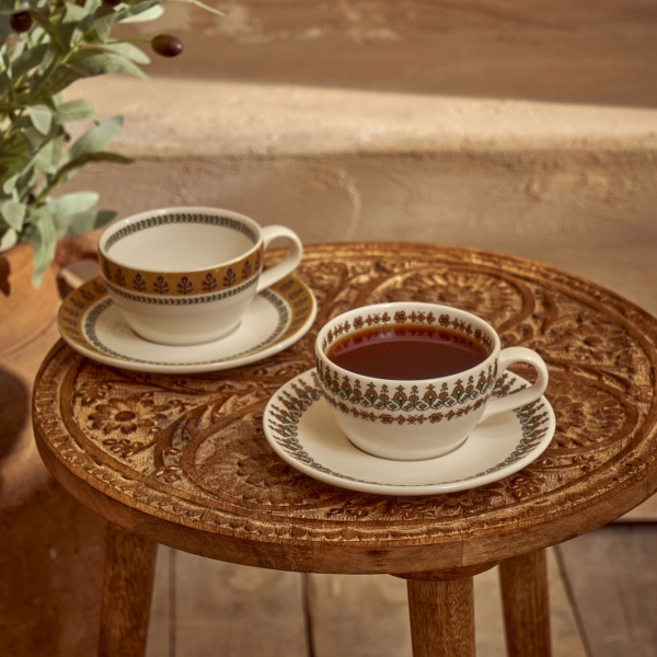 2 Pieces Indian Porcelain Teacup Set 270 ml - White / Green / Mustard