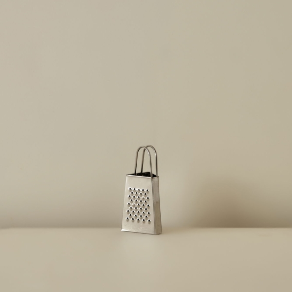 Ronza Grater 5 x 5 x 12 cm - Silver