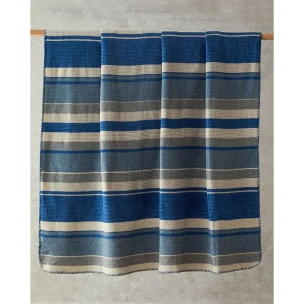 Striped Four Seasons For One Person Blanket 150x200 cm Blue