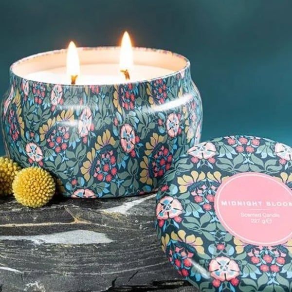 Midnight Bloom Scented Candle 227 gr Navy Blue