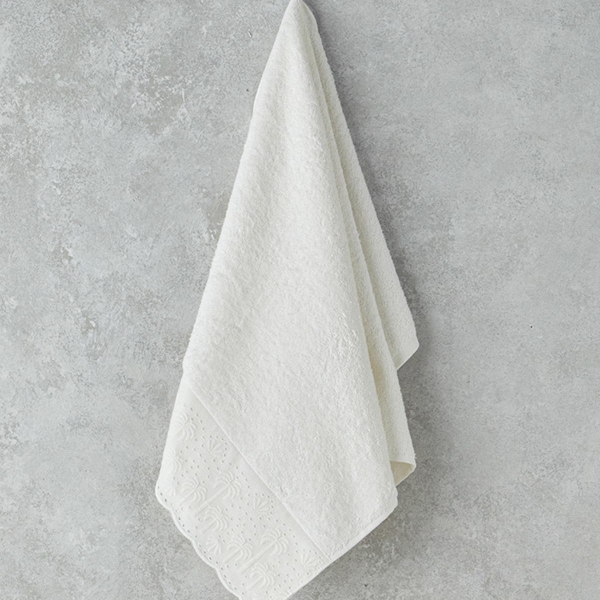 Cotton Scalloped Face Towel 50x80 cm Ecru