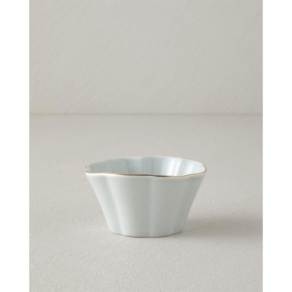 Pure Flower Porcelain Snack Bowl 18 cm Light Blue