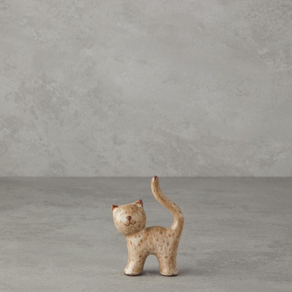 Cats Dolomite Figurine 10 cm Cream