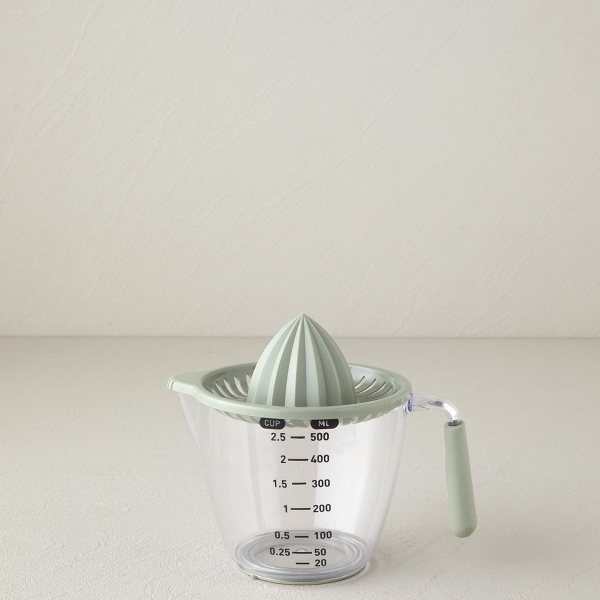 Colessa Plastic Lemon Squeezer 500 ml Green