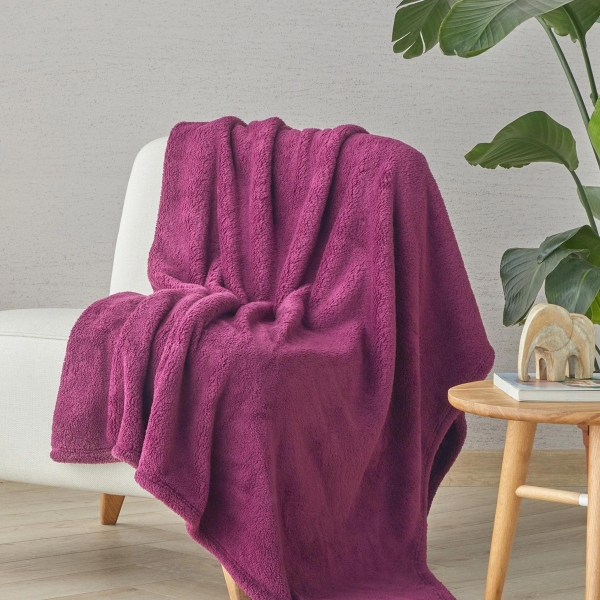 Cozy Wellsoft Tv Blanket Sage 120x170 cm Claret Red