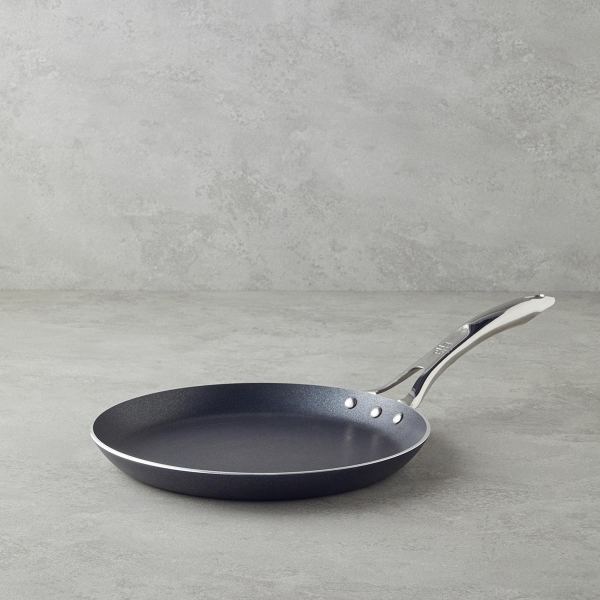 Horeca Aluminum Crepe Pan 28 cm Black