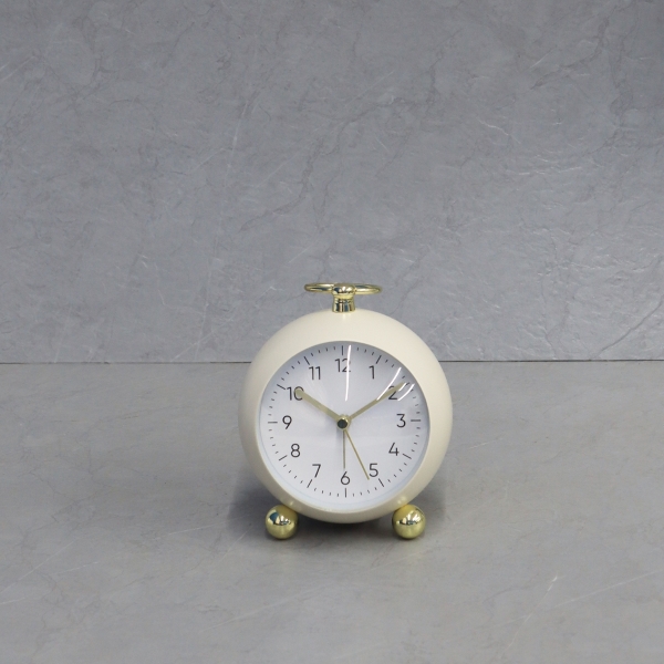 Wanda Metal Clock 11.5x8.5x16 cm Beige