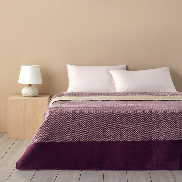 Modern Chevron Acrylic Single Blanket 150x200 cm Plum