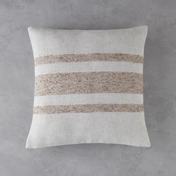 Tracer Decorative Cushion 45x45 cm Ecru